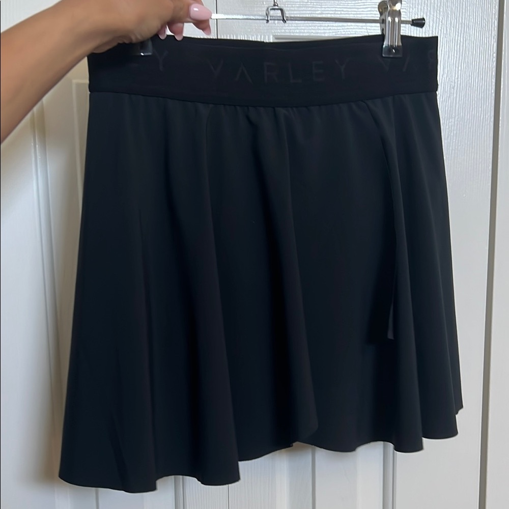 Varley Black Skater Mini Skirt for Casual Wear
